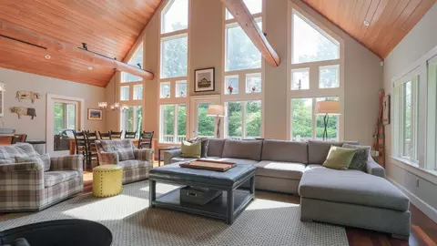 Living - 27 Johnson Loop, Ludlow, VT 05149 photo 1 of 4