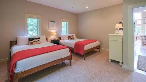 Bedroom - 27 Johnson Loop, Ludlow, VT 05149 photo 6 of 13