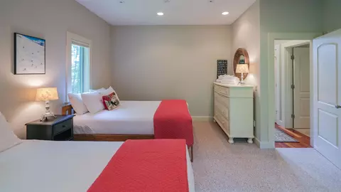 Bedroom - 27 Johnson Loop, Ludlow, VT 05149 photo 7 of 13
