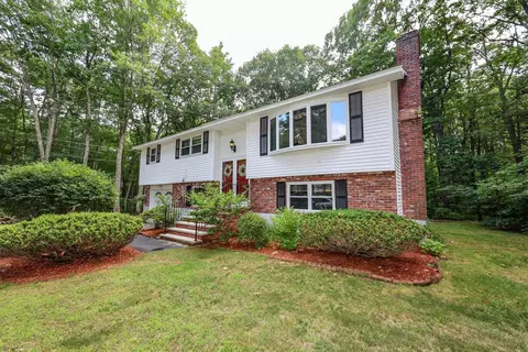 65 Shannon Rd, Salem, NH 03079