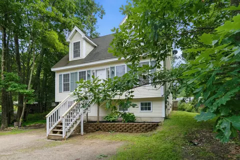 6 Birch St, Northwood, NH 03261