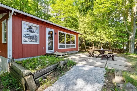 101 Cedarvale Ests, Alburgh, VT 05440