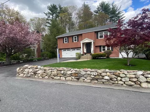 1327 Beech St, Manchester, NH 03104