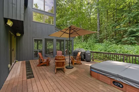 Exterior - 52 Upper Bay Rd, Sunapee, NH 03782 photo 6 of 12