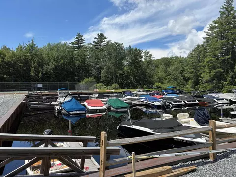 Exterior - 52 Upper Bay Rd, Sunapee, NH 03782 photo 9 of 12