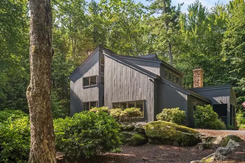 Exterior - 52 Upper Bay Rd, Sunapee, NH 03782 photo 7 of 12