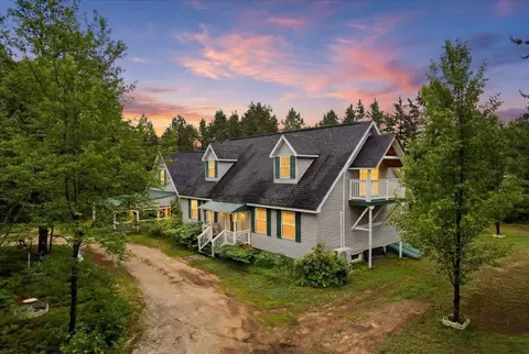 548 Silver Pine Ln, Tamworth, NH 03886