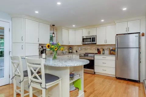 Kitchen - 9 Styles Dr, Concord, NH 03301 photo 4 of 6