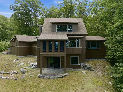 5 Peaked Hill Rd, Ashland, NH 03217