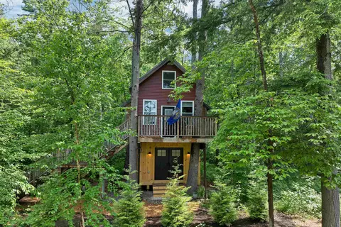 15 Deer Run Dr, Sanbornton, NH 03269