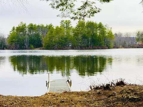 54 Rita Cir, Northwood, NH 03261