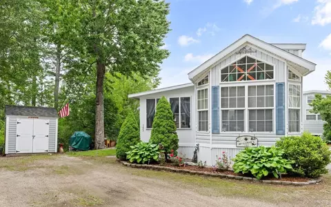 81 Wulamat Rd #185, Bristol, NH 03222