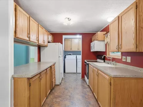 135 Williston Woods Rd, Williston, VT 05495 photo 10