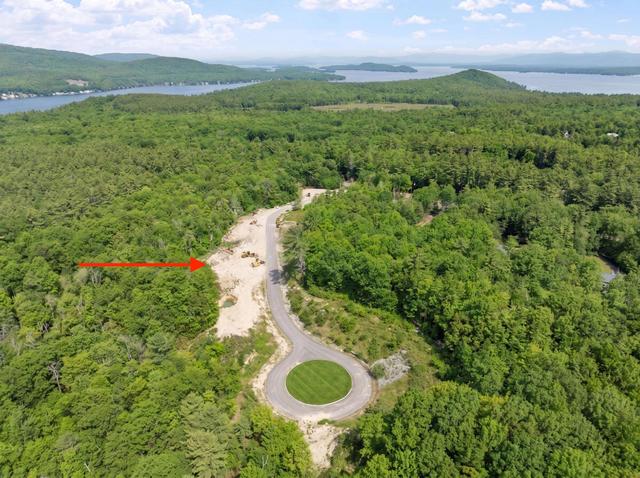 10 Jaytee Dr #5, Alton, NH 03809