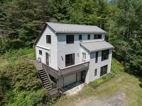 520 Dowsville Rd, Moretown, VT 05660