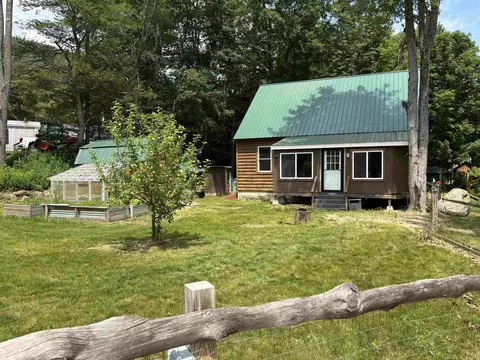 Exterior - 37 Camp Loop Rd, Bartlett, NH 03812 photo 3 of 11