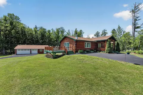 6 Woodthrush Acres Rd, Whitefield, NH 03598