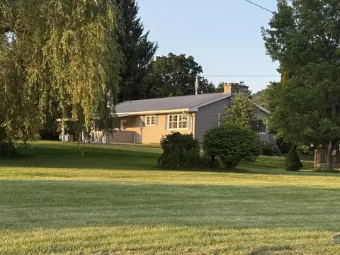 825 North St, Wells, VT 05774