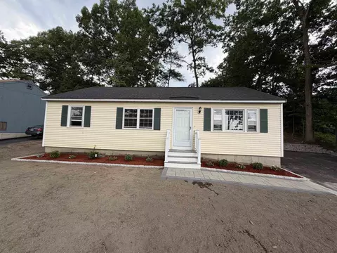 377 Broad St, Nashua, NH 03063