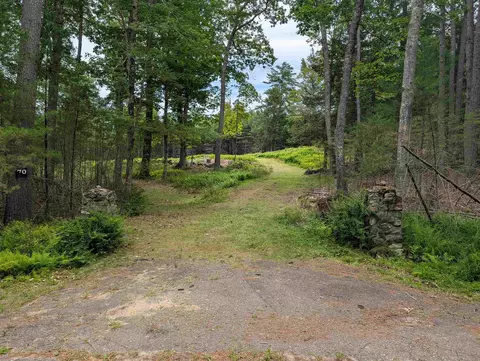 70 High Ridge Rd, Moultonborough, NH 03254