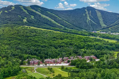 528 E Mountain Rd UNIT 62, Killington, VT 05751