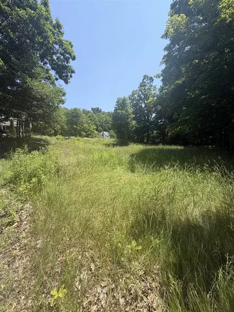 16 Sullivan St, Keene, NH 03431