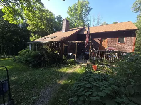 852 Boardman Hill Rd, West Rutland, VT 05777
