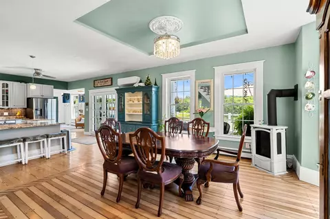 Dining - 1080 N Barnstead Rd, Barnstead, NH 03225 photo 3 of 4