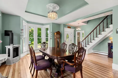 Dining - 1080 N Barnstead Rd, Barnstead, NH 03225 photo 2 of 4