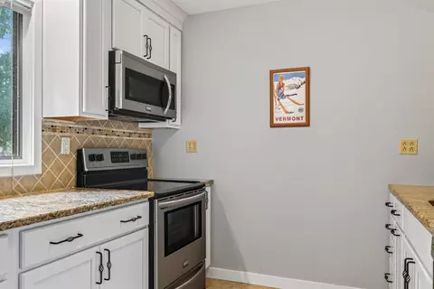 Kitchen - 18 High Point Dr #501, Stratton, VT 05360 photo 2 of 3