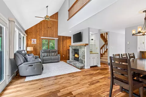 Living - 18 High Point Dr #501, Stratton, VT 05360 photo 2 of 5