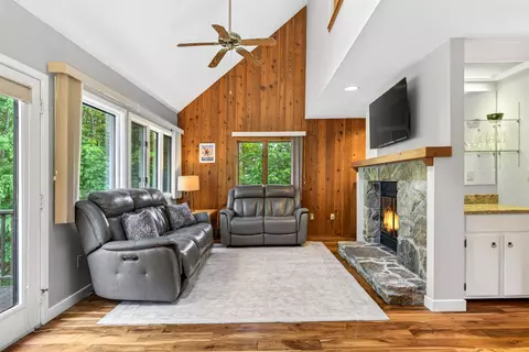 Living - 18 High Point Dr #501, Stratton, VT 05360 photo 5 of 5