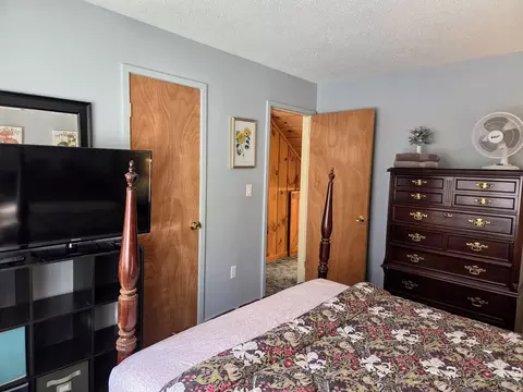 Bedroom - 36 Easterly Rd #2, Lincoln, NH 03251 photo 9 of 9