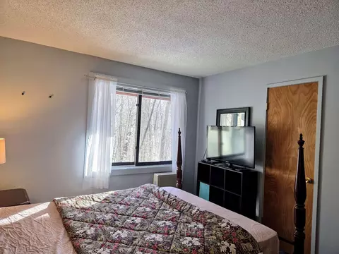 Bedroom - 36 Easterly Rd #2, Lincoln, NH 03251 photo 8 of 9
