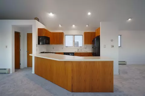 16 Bruce St, Hampton, NH 03842 photo 9