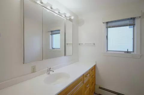 16 Bruce St, Hampton, NH 03842 photo 19