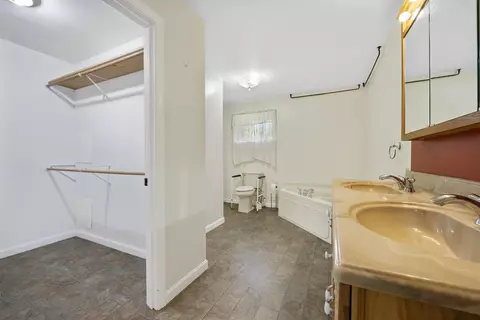 Bath - 397 Wentworth Rd, Lunenburg, VT 05906 photo 3 of 4