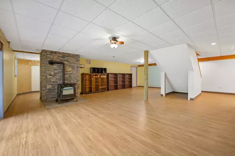 Living - 397 Wentworth Rd, Lunenburg, VT 05906 photo 7 of 9