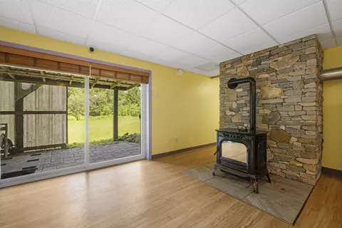 Living - 397 Wentworth Rd, Lunenburg, VT 05906 photo 8 of 9