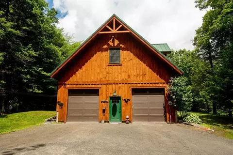 Exterior - 482 E Dover Rd, Wardsboro, VT 05355 photo 9 of 10