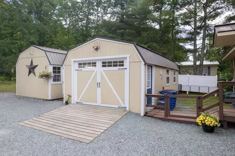 Exterior - 2996 Rte 30 N, Bomoseen, VT 05732 photo 2 of 3