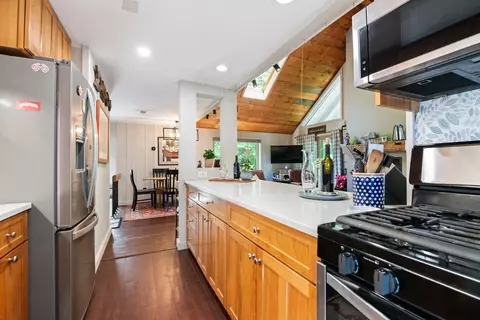 Kitchen - 2 Draper Mill Rd, Grantham, NH 03753 photo 3 of 5