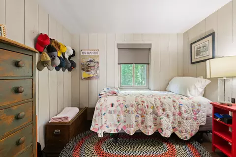 Bedroom - 2 Draper Mill Rd, Grantham, NH 03753 photo 2 of 10