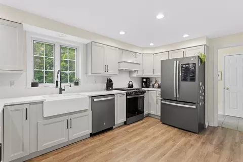 Kitchen - 49 Wallace Dr, Dover, NH 03820 photo 2 of 8