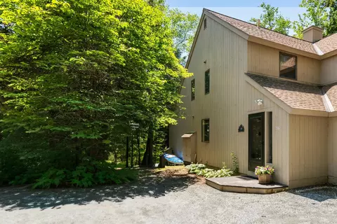 76 Pleasant Dr #76, Grantham, NH 03753