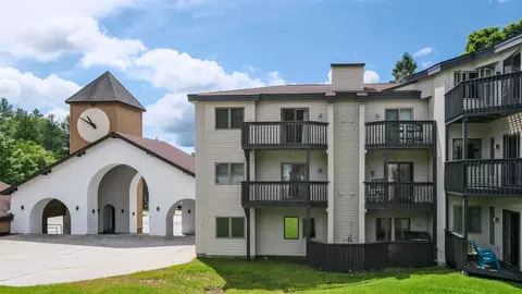 318 Mountain Rd #A302, Ludlow, VT 05149