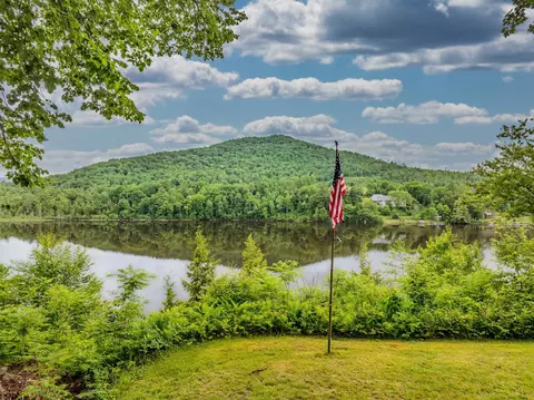 1952 Monroe Rd, Littleton, NH 03561