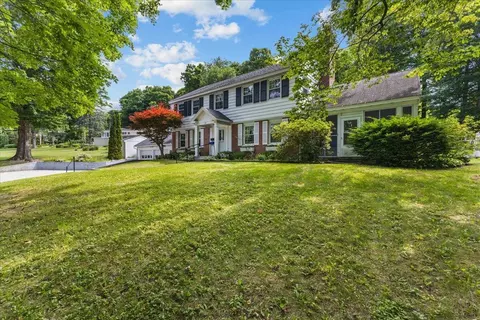 11 Prospect St, Saint Albans, VT 05478