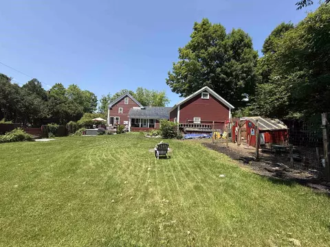 Exterior - 53 Commonwealth Ave, Hyde Park, VT 05655 photo 7 of 10