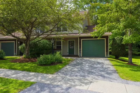 331 Cedar Ln, Williston, VT 05495